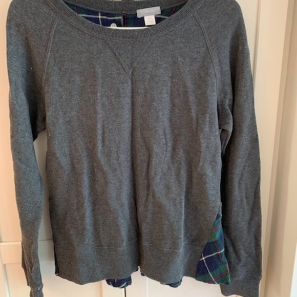 Preloved sweater - made in Canada - Picture 2 of 2